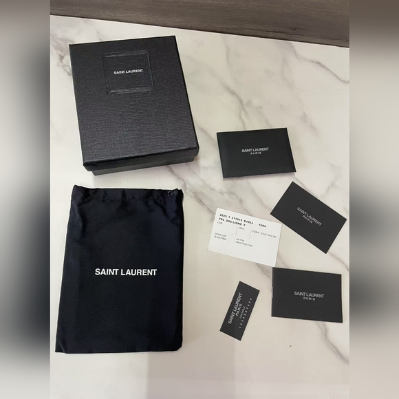 Saint Laurent Black Crocodile Embossed Wallet - Picture 16 of 16